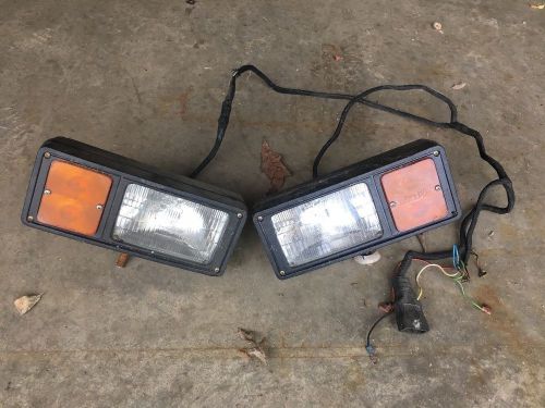 Western snow plow lights