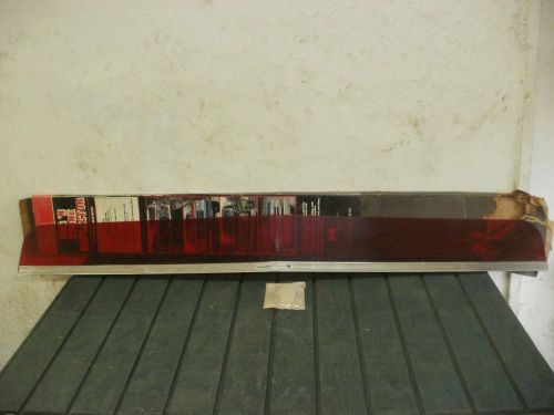 Vintage rubber queen bug shield deflector 6"x48" red - fits mini trucks, etc.