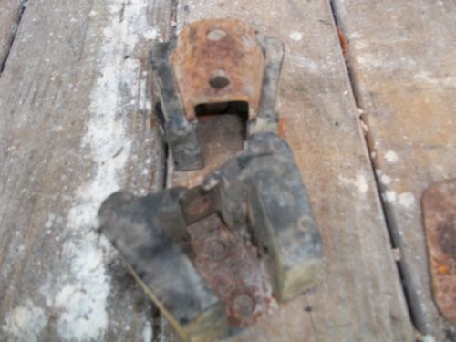 1936-1946 chevy truck parts rear engine bellhousing mount