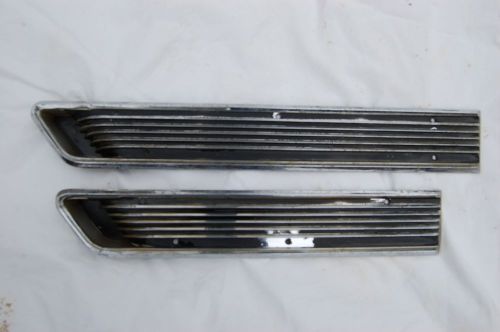 1966 chrysler 300 fender molding trim upper and lower left side