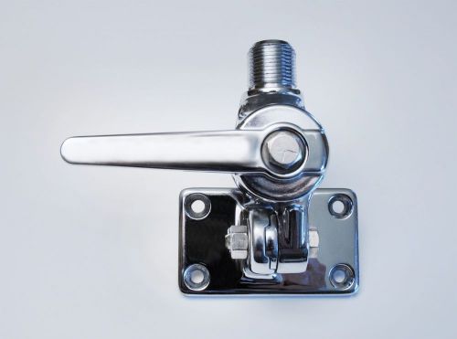 Adjustable marine chrome plated vhs antenna mount