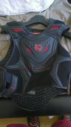 Icon stryker vest