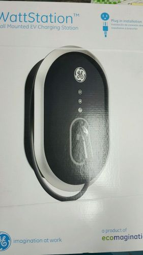 240v residential wall mount level 2 30 amp single electric car charger plug in