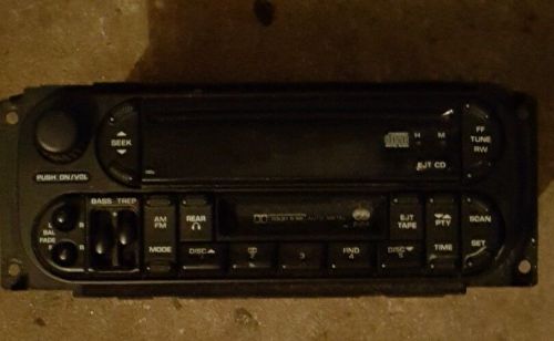 Dodge ram grand cherokee durango dakota caravan cd player radio am/fm stereo oem