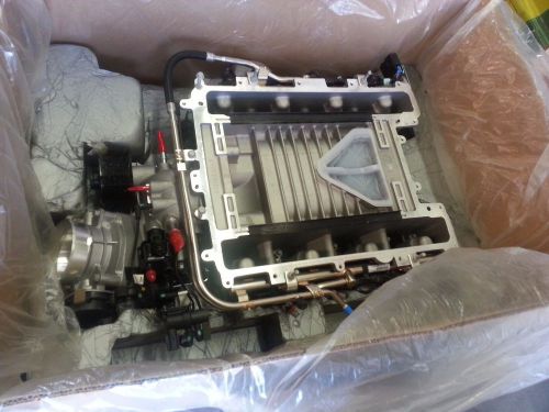 Ls9 genuine gm 19244103 new supercharger base w/ throttle body. rails, etc
