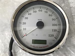 Harley-davidson speedometer gauge part # 67096-09 silver face with data cable