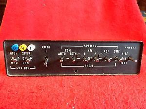 Cessna audio panel with mbr p/n 2470003-2 black