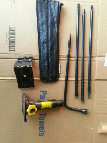 00-15 chevy silverado yukon tahoe spare tire tool set oem