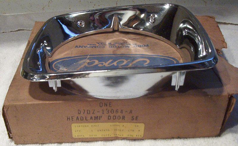 1977 ford granada/mercury monarch headlight bezel nos