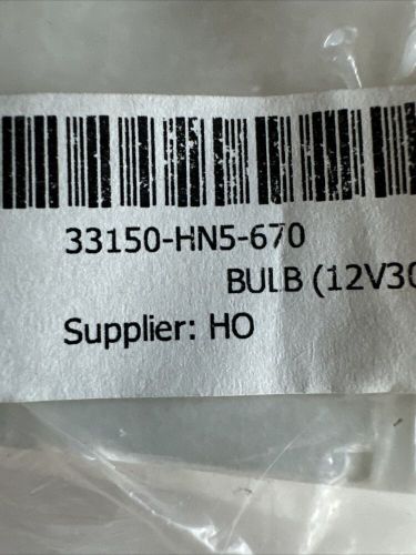 Oem honda headlight bulb for 2004 trx500 foutrax rancher part# 33150-hn5-670