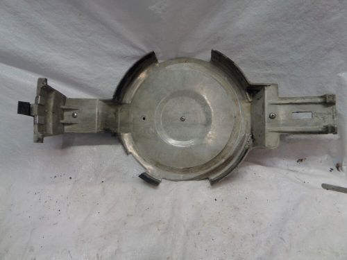 1986 MARINER 60HP 3-CYL TOP COWL BRACKET 73641A2 FLY SHIELD 79490 OUTBOARD MOTOR, US $48.99, image 3