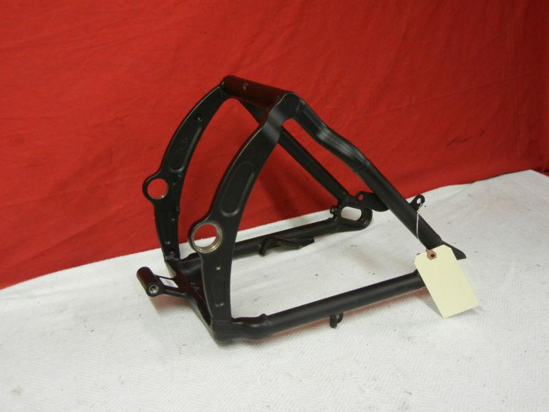 Harley davidson fat boy black swing arm for 200 rear tire - dealer take off
