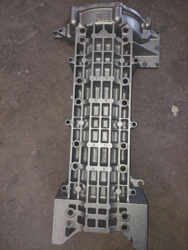 Yamaha gpr1300 crankcase 60t-15100-00-8s
