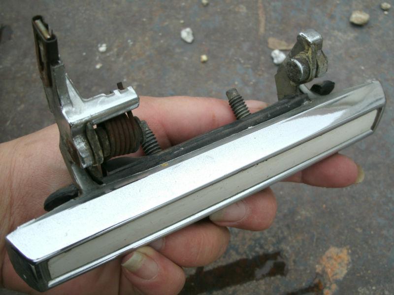 1970 70 71 72 73 74 75 76 77 78 80 81 Chevy Camaro Firebird Door Handle RH OEM, US $19.99, image 8