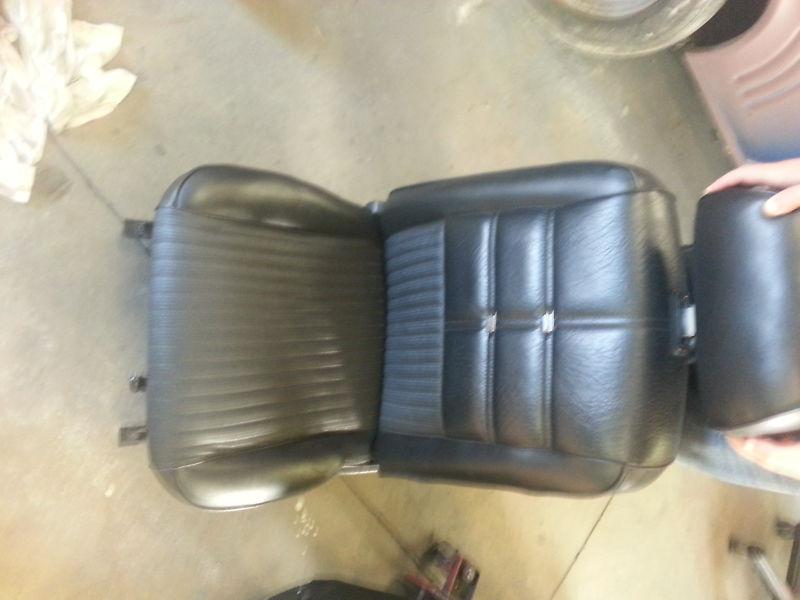 Ford Mustang Converible Front Rear Seats Complete VERY NICE 1969 69 70 Black, US $99.00, image 2