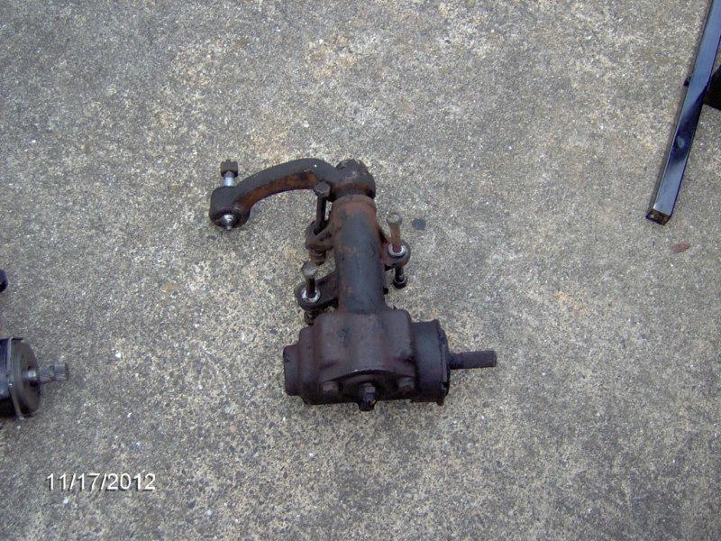1967 chevy nova  steering box with pitman arm