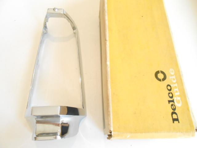 1964 buick electra tail light lens bezel 5956049 oem