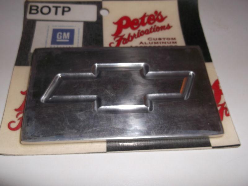 Chevy bowtie in polished billet aluminum