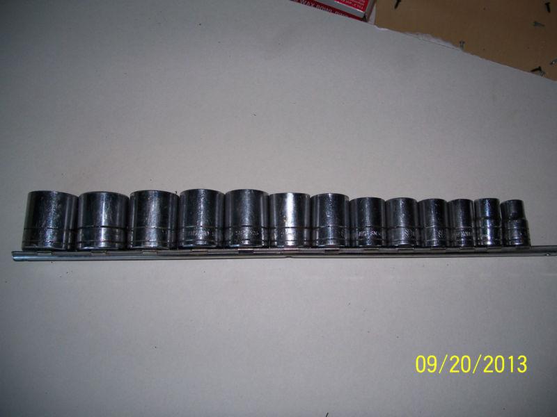 New holland socket set metric 1/2in drive 12pts