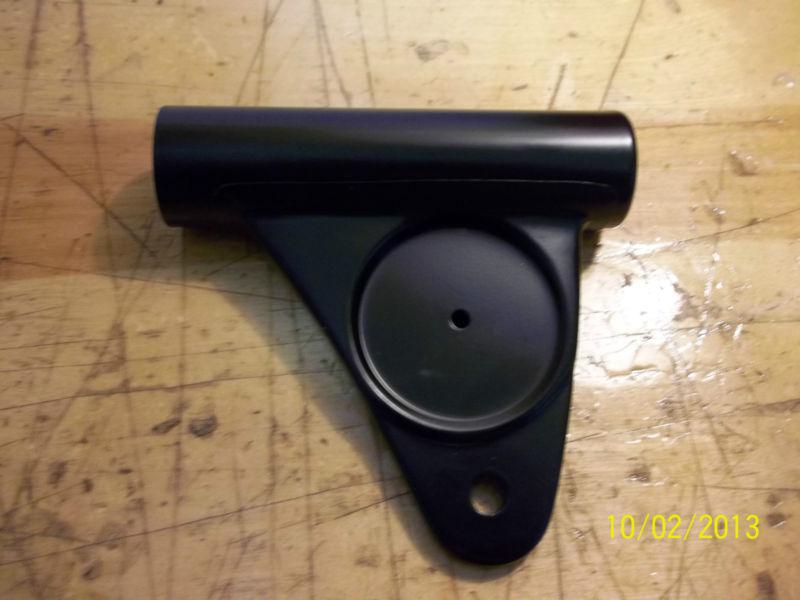 Kawasaki h2 mach iv nos oem left fork tube cover headlight mount 44033-041-21