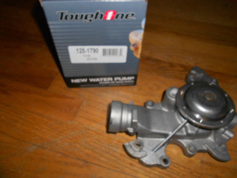 1995 ford windstar water pump  3.8 engine low miles   advance  #125-1790