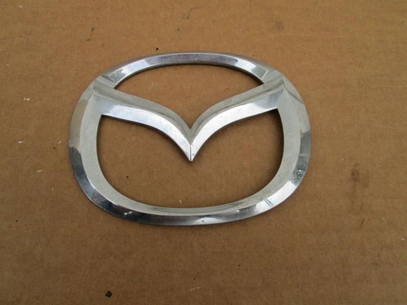01-06 mazda mpv front grille emblem logo badge decal 02 03 04 05 used oem silver