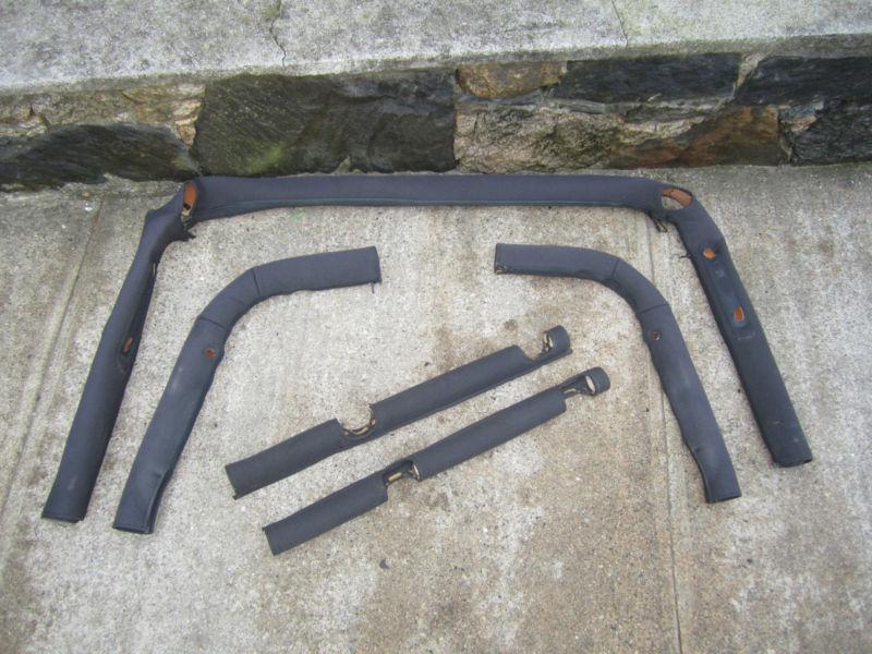 Sell Jeep TJ 9702 Wrangler ROLL BAR PAD SET Complete Family Style