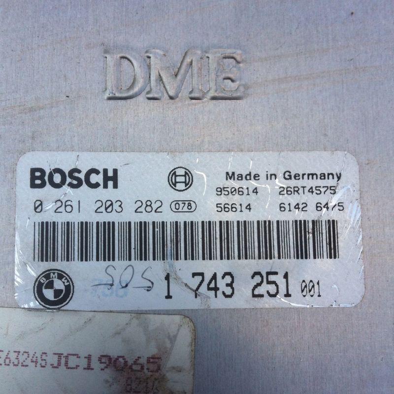 Bmw e36 318i 318is 318ti 95 96 97 ecu ecm dme silver computer 0261203282