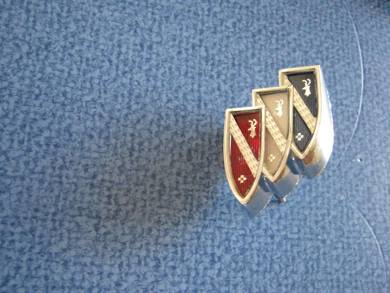 Buick special skylark 1964 tail panel emblem ornament vintage rare