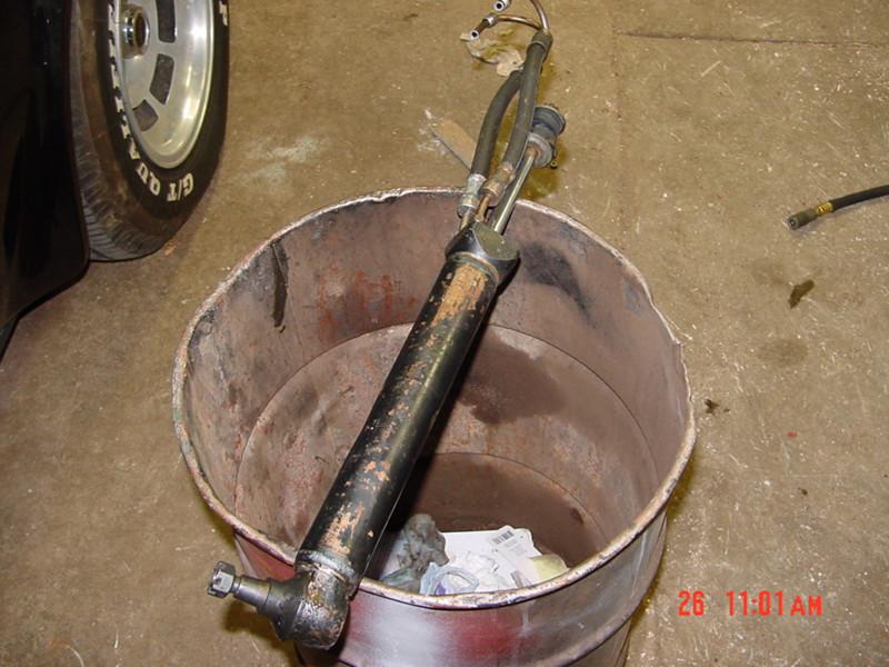 Sell 1981 CORVETTE POWER STEERING ASSIST RAM in Sussex, Wisconsin, US, for US 75.00