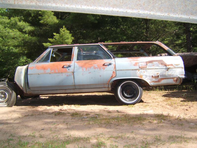 1964 chevy chevelle malibu station wagon body shell with doors