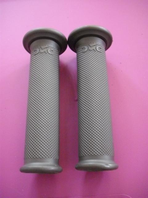 ATV HONDA YAMAHA HIGH QUALITY BLACK GRIPS 7/8 HANDLE BAR, US $9.95, image 2
