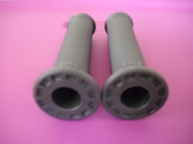 ATV HONDA YAMAHA HIGH QUALITY BLACK GRIPS 7/8 HANDLE BAR, US $9.95, image 3