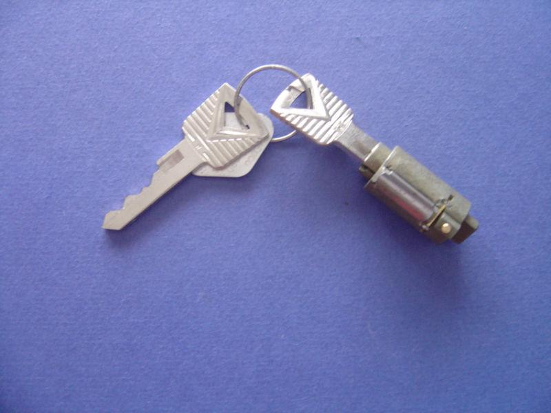 1952-53-54-1955-56-1957-58-1959 ford ignition lock with original style keys-new