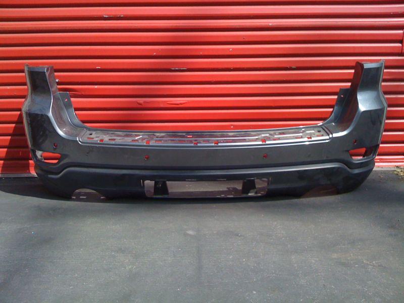 2012 2013 jeep grand cherokee srt8 rear  bumper oem