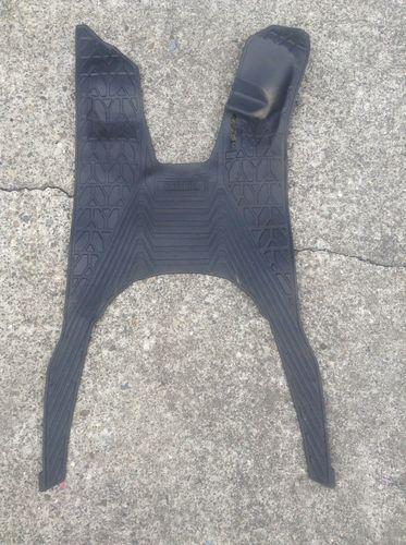 Yamaha riva rubber floor mat