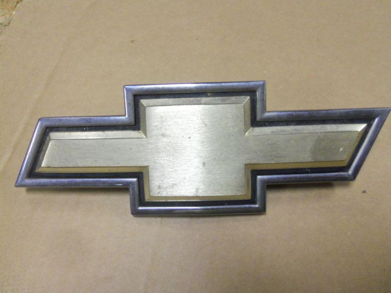 Bowtie grille emblem for mid 80's chevy truck 73 87