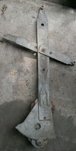 63 - 67 Corvette Door window Regulartor Left, US $55.00, image 3