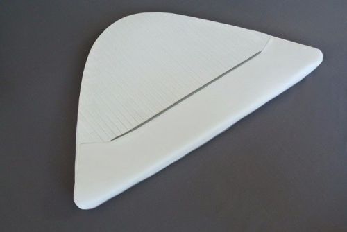 Boston whaler dauntless 14' and 16' bow cushion, bcd-16