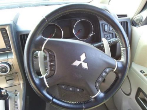 Mitsubishi delica d5 2007 steering wheel [6770100]