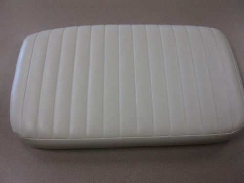 New 23" x 14" x 3" thick. boat seat cushion wise co for yamaha new free shipping