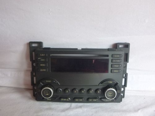 04-06 chevrolet malibu radio cd player face plate 15849575 jc6210