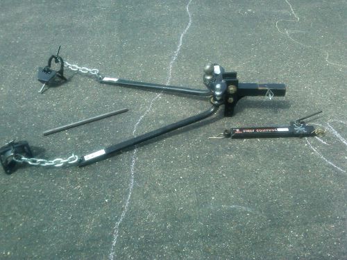 Rv weight distributing hitch