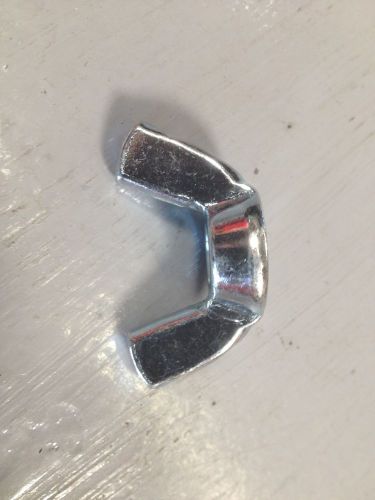 Mga spare tire wing nut