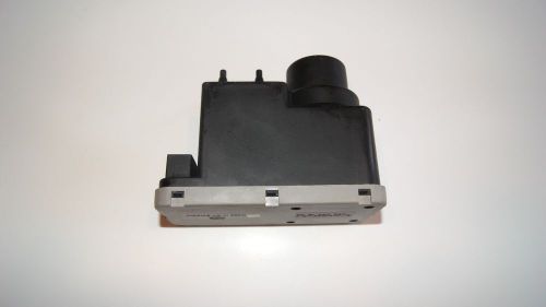 Oem 94-96 mercedes benz locking vacuum pump part# 2028001248