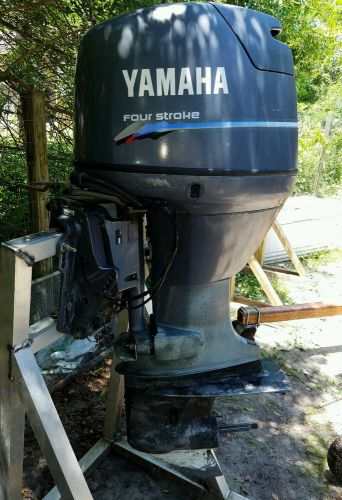Yamaha f-50 mid section whit cowling
