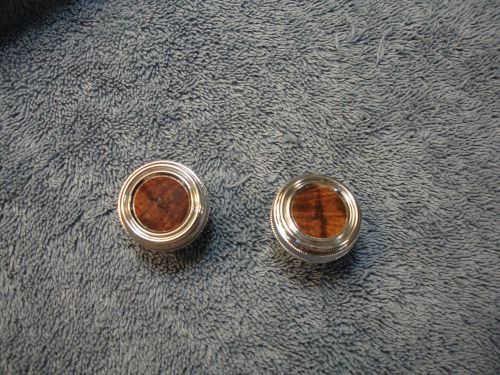2 nos chevrolet oldsmobile buick delco radio knobs 76 77 78 79 80 81 82 83 84 85