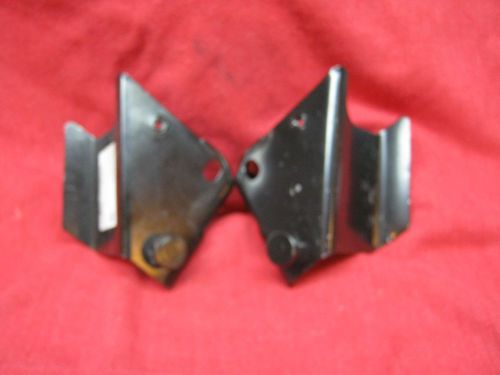 Trialblazer front bumper mount brackets 2004 05 06 07 08 09 15147254 15147253