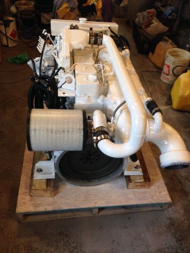 Rebuilt cummins 6bta 260 hp marine diesel engine - we can help with shipping