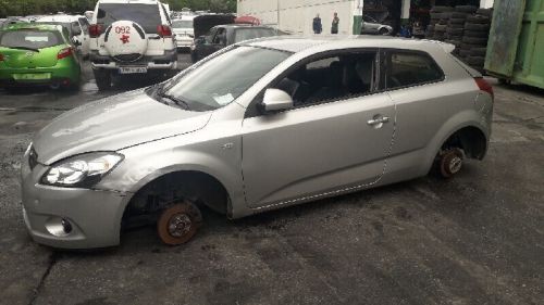 957101h100 multifunction display / 1585757 for kia cee&#039;d active-